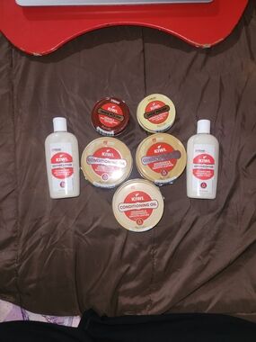 Kiwi Leather Care Bundle in Beige, White, Red